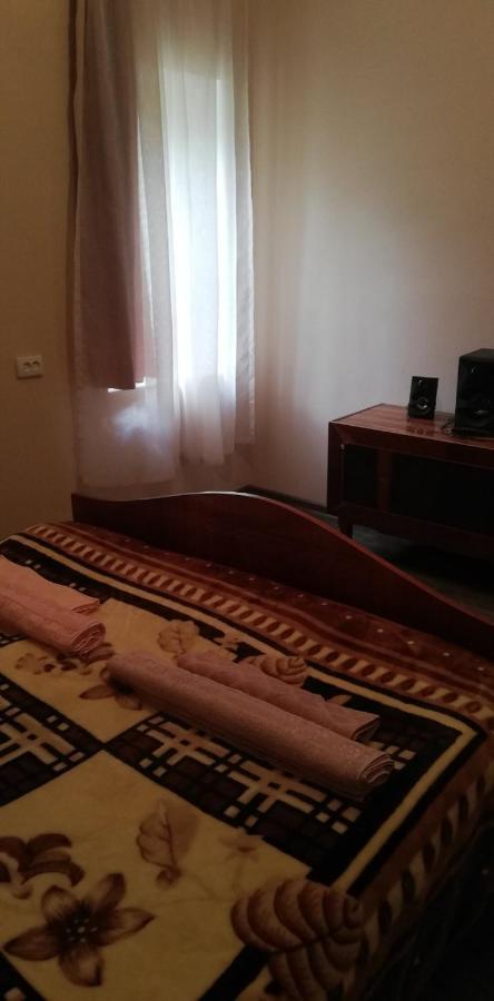Tsaldashi Guesthouse Leno מראה חיצוני תמונה