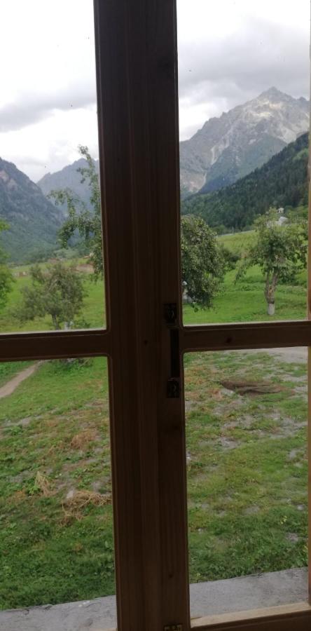 Tsaldashi Guesthouse Leno מראה חיצוני תמונה