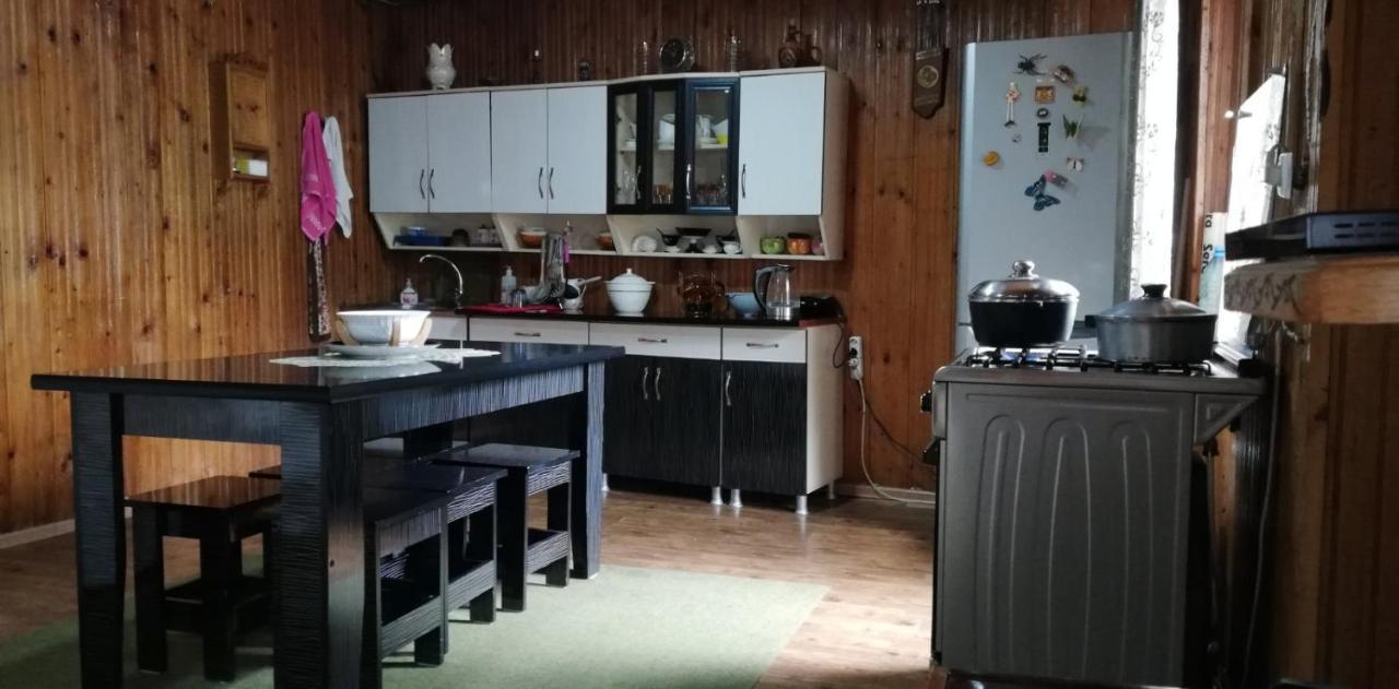 Tsaldashi Guesthouse Leno מראה חיצוני תמונה