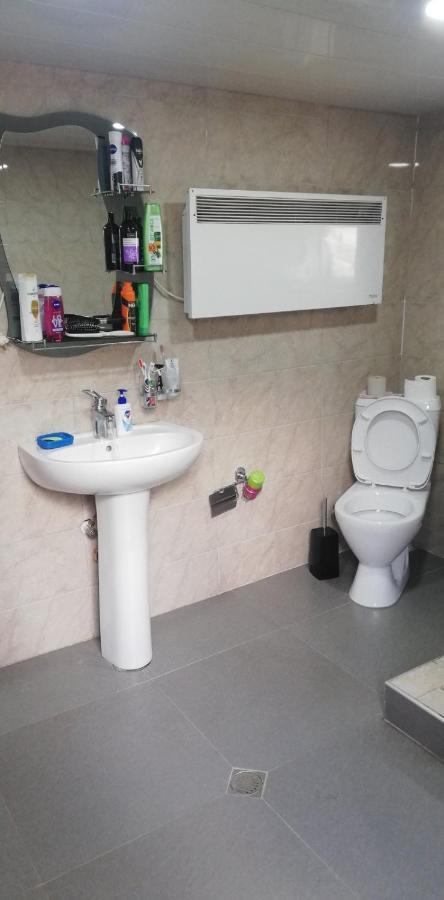 Tsaldashi Guesthouse Leno מראה חיצוני תמונה