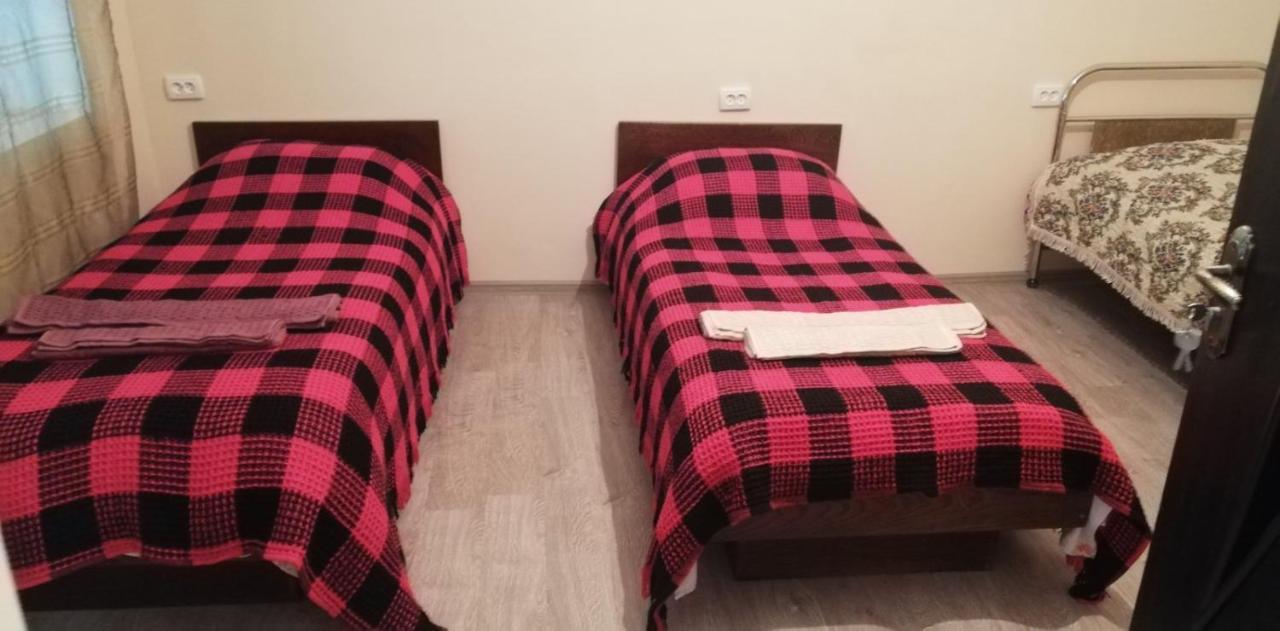 Tsaldashi Guesthouse Leno מראה חיצוני תמונה