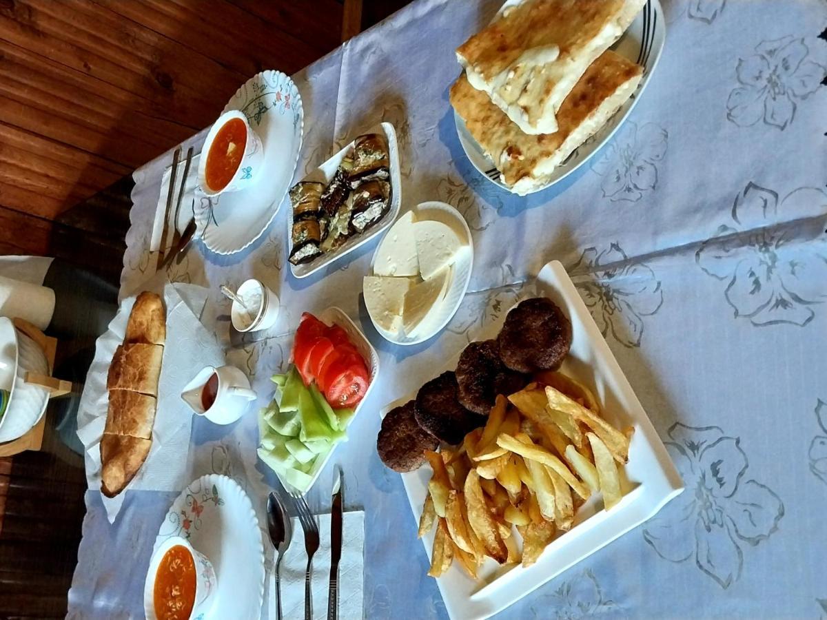 Tsaldashi Guesthouse Leno מראה חיצוני תמונה